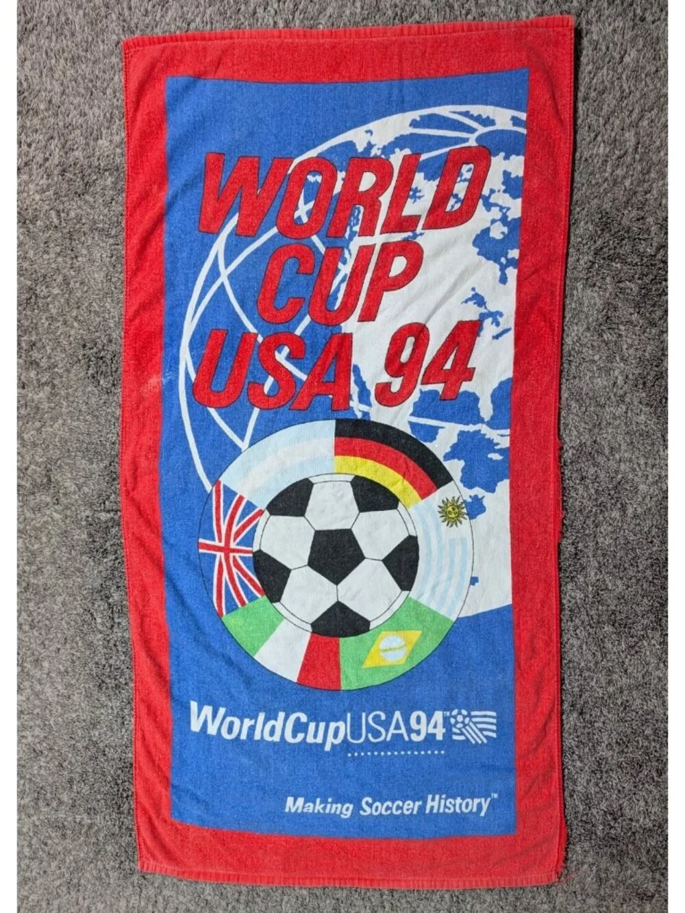 1994 World Cup USA 94 Soccer Beach Towel Vintage Sports 90s Retro Red Blue